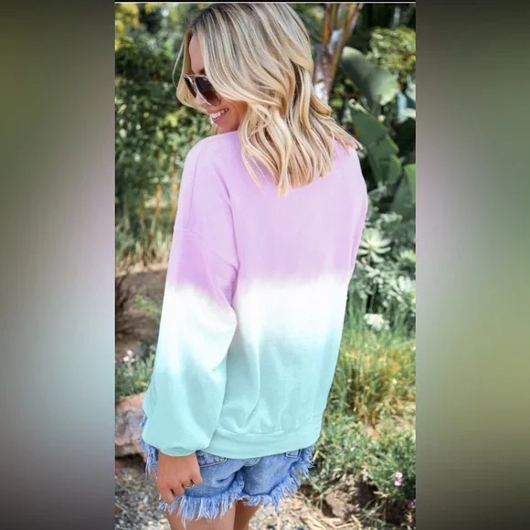 Women's Top gradient NWT - Picture 2 of 2